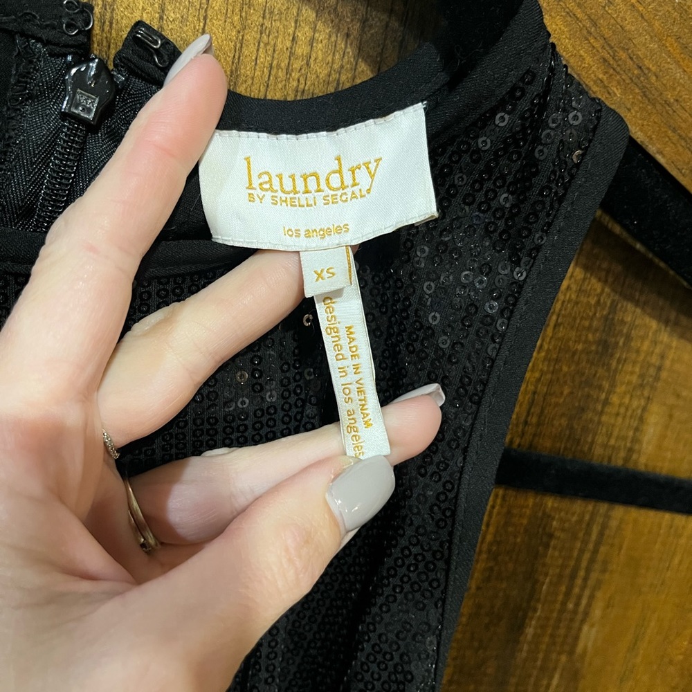 Laundry By Ss. Xs. Black Sequin. None Missing. Ex… - image 2